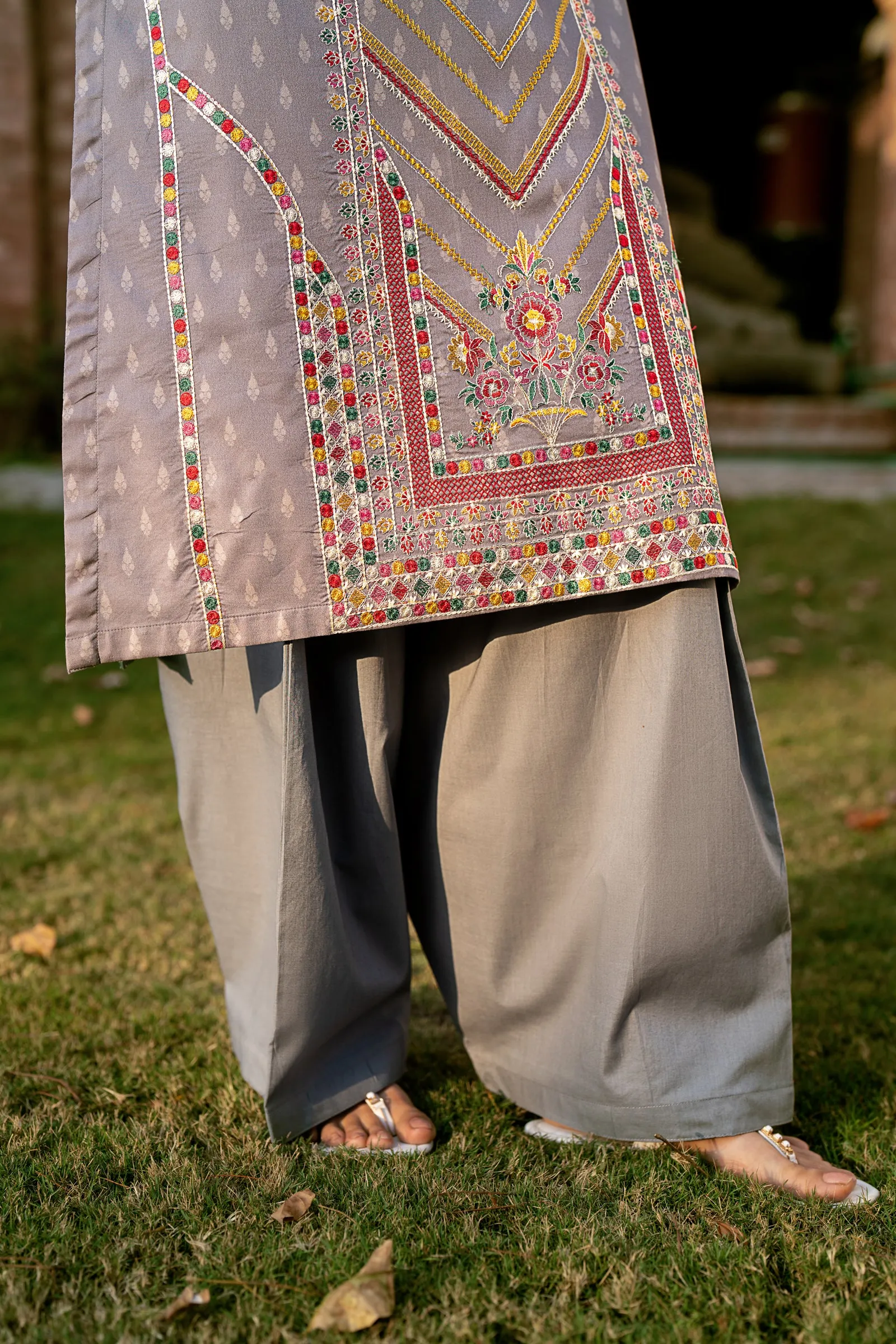 Lawn Digital Print Embroidery