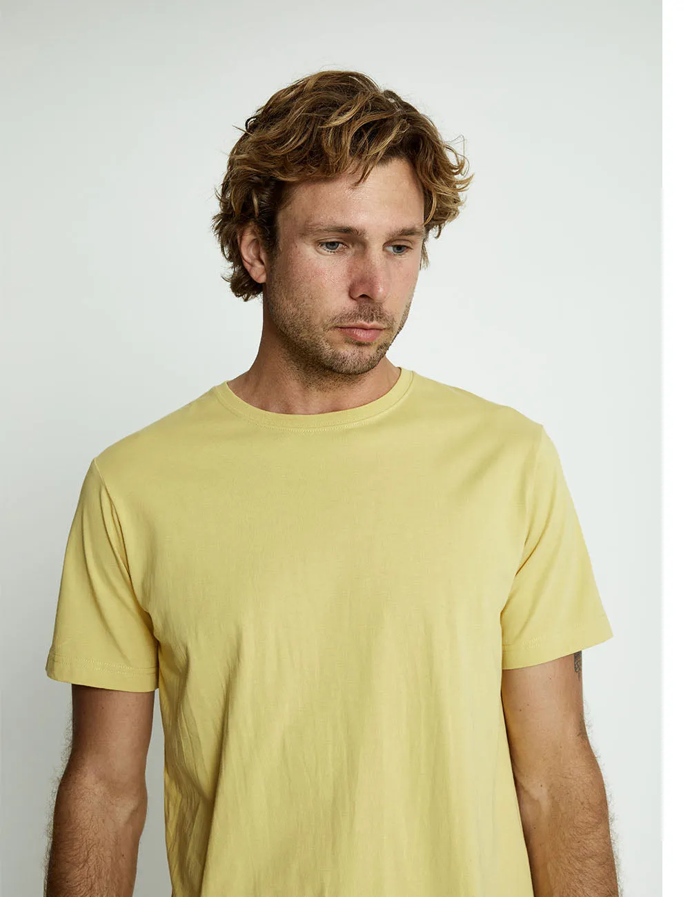 Reginald Organic Tee - Yellow Ochre
