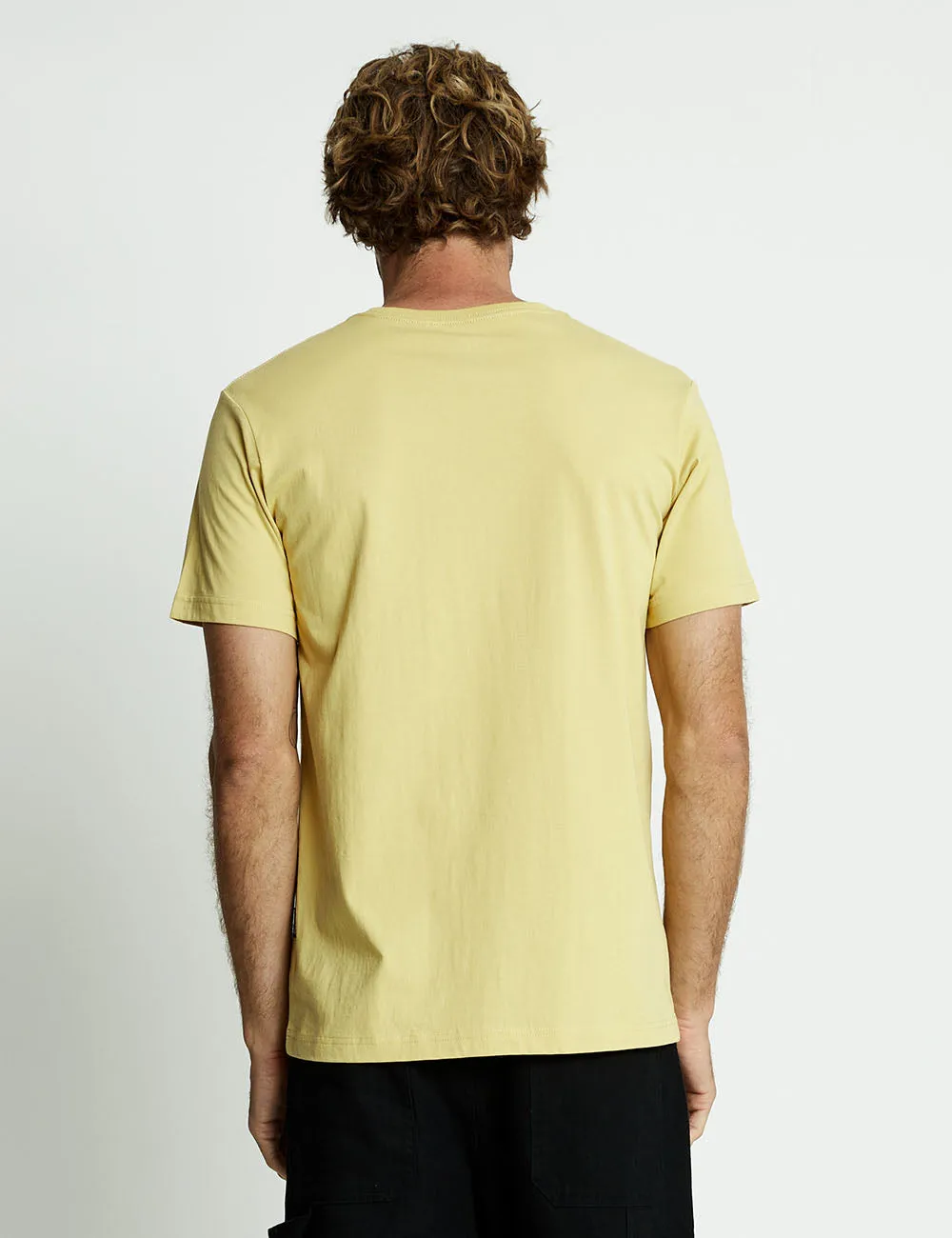 Reginald Organic Tee - Yellow Ochre