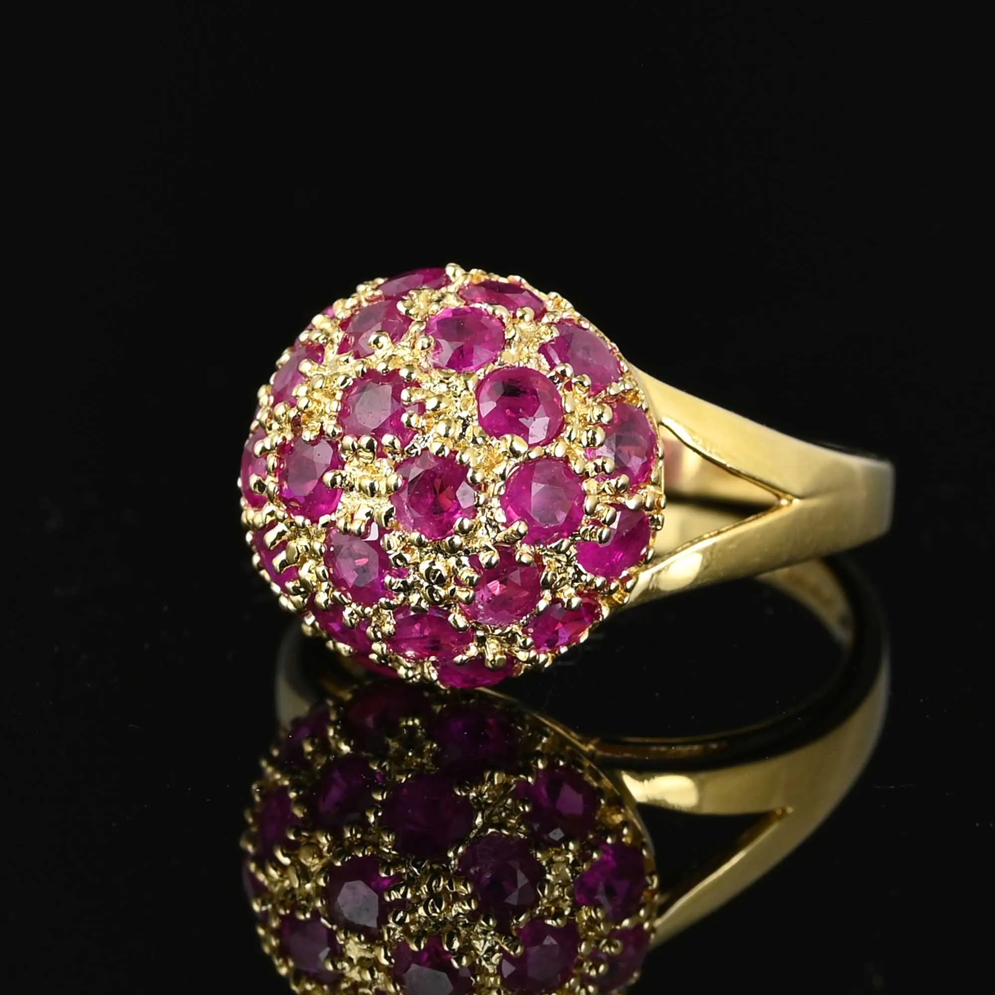 Vintage 14K Gold Ruby Bombe Ring