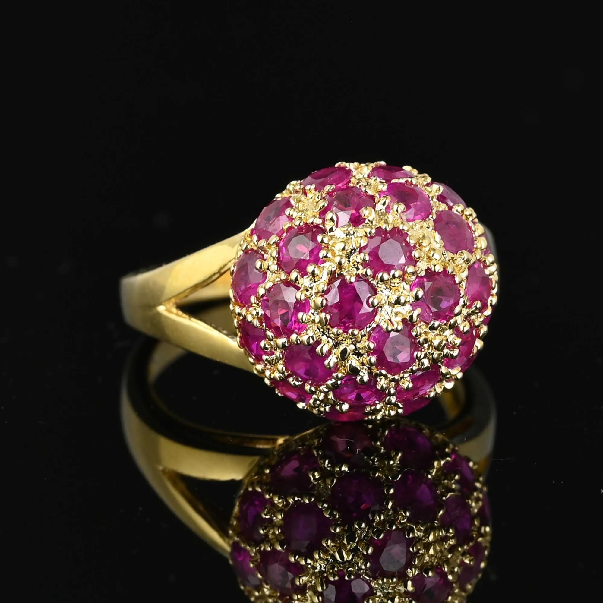 Vintage 14K Gold Ruby Bombe Ring