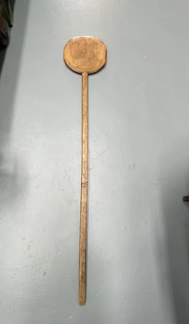 Vintage  European Wooden Bread/ Pizza  Paddle #6535  Byron