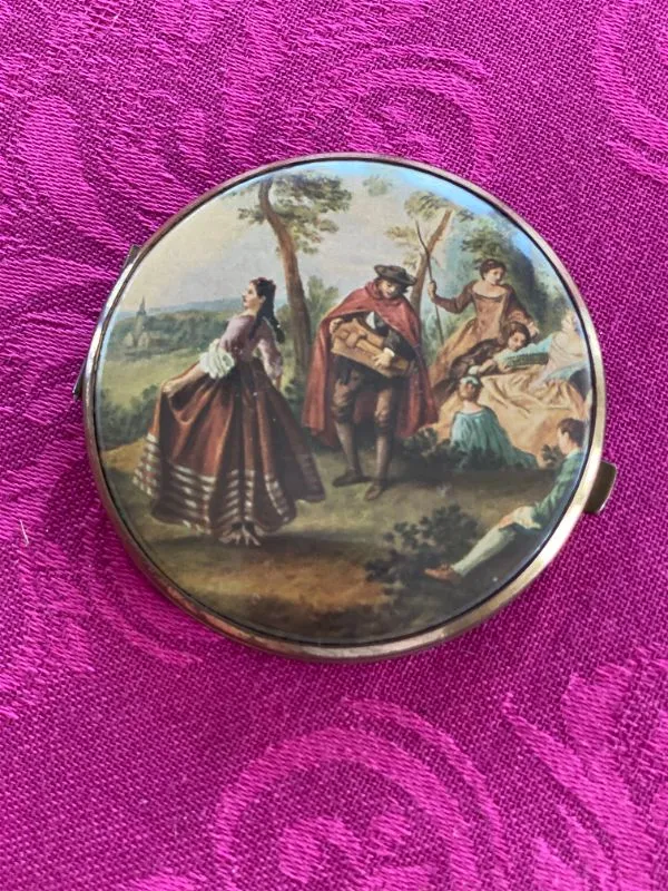 Vintage Mirrored Compact